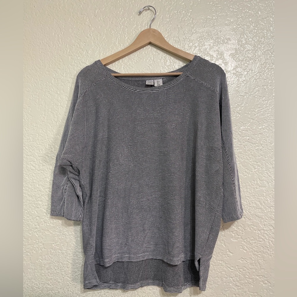 Artisan NY Black/White Striped Top, size L